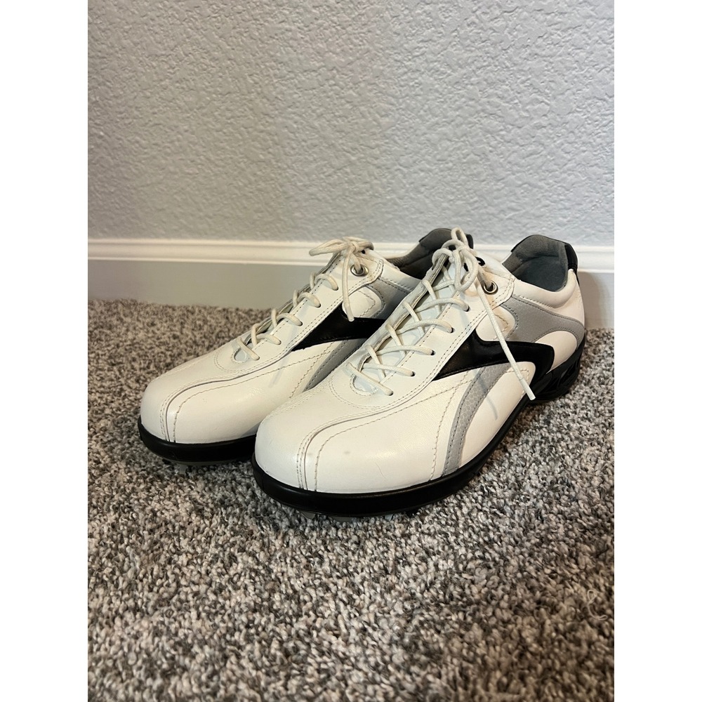 Golfcore Preppy ECCO Hydromax White Black Spiked Golf Shoes Women's 7.5